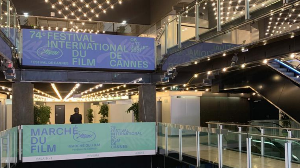 Edição é marcada por apoios a obras brasileiras, live exclusiva com Karim Aïnouz e prêmio em parceria com Ventana Sur